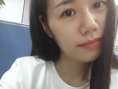 Y.z咖喱海报