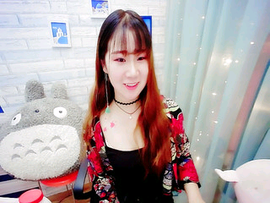 十里桃花只为你^O^主播照片