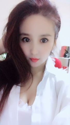 魅丽晴儿主播照片