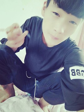 我想TFBOYS主播照片