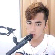 没有钱🙃的主播照片