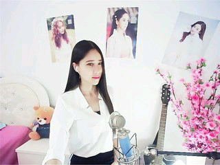 枯藤溪水主播照片