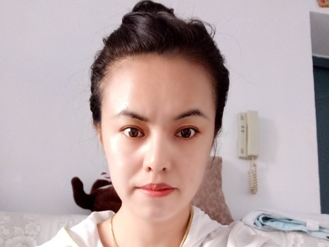 磊磊hn海报