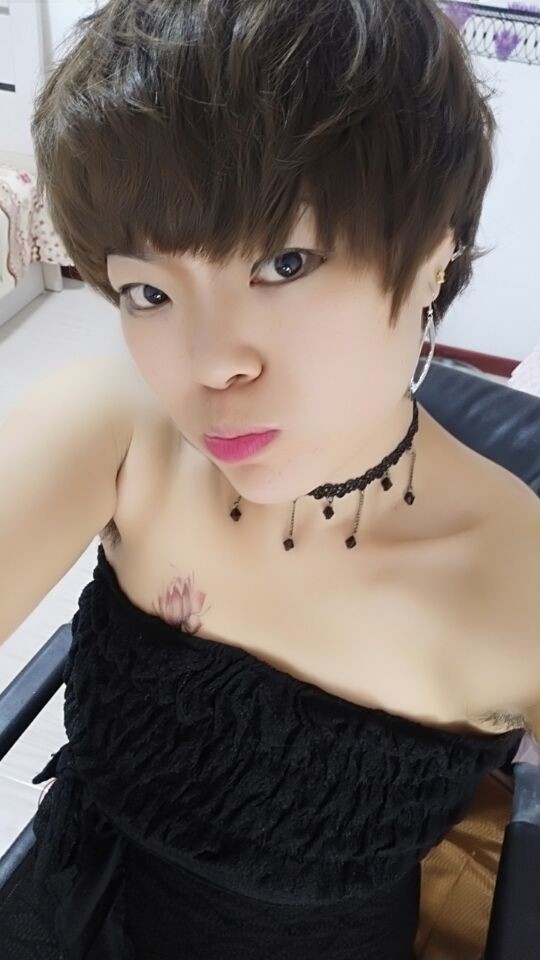 脸脸吃不饱的图片
