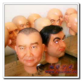 魏君丽雕像艺术主播照片