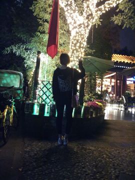 昵称违规，请重新修改主播照片