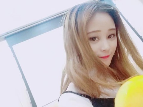 气泡儿💕海报