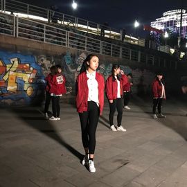 是你的小飞猪主播照片