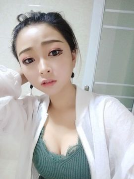 哎雅求过任务！主播照片