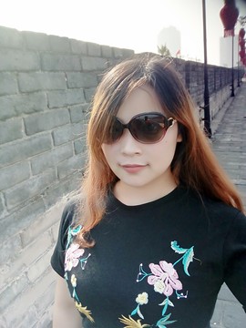 幸福酒家主播照片