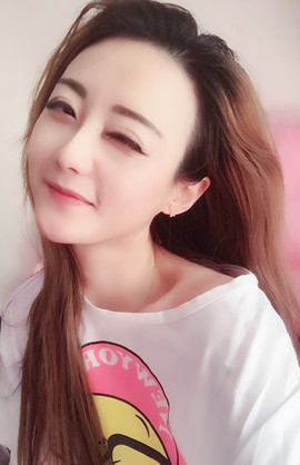 谢小娜、主播照片