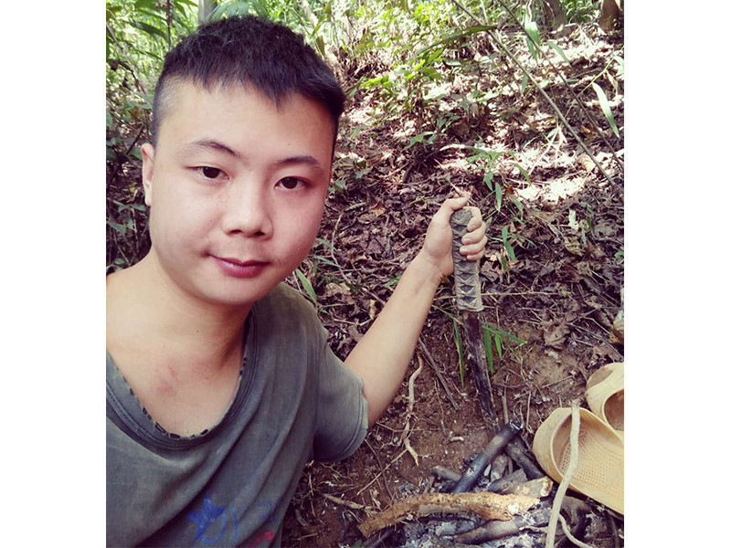 昵称违规，请重新修改的主播海报