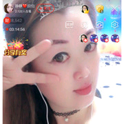 尚品惠六块九零食连锁主播照片