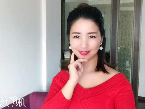 江南『真诚』梓仪海报