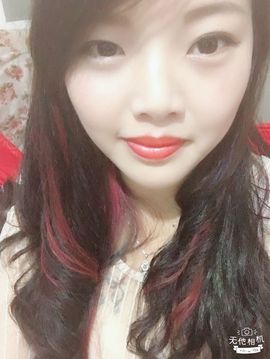1404138790主播照片