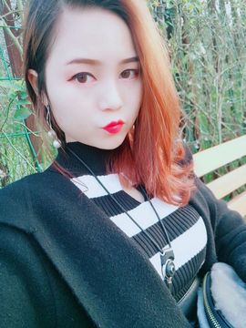 闲简——主播照片