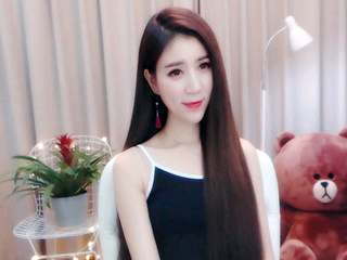 与耗子共枕眠的猫的主播照片