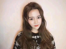 俊哥o1主播照片