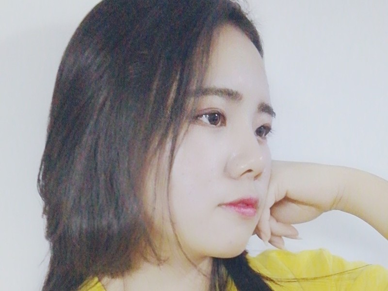 deer璐的主播海报