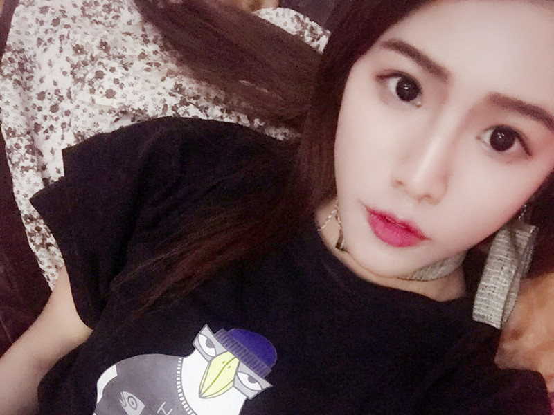 Ten夏天的主播海报
