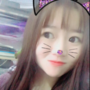 小啊欣.
