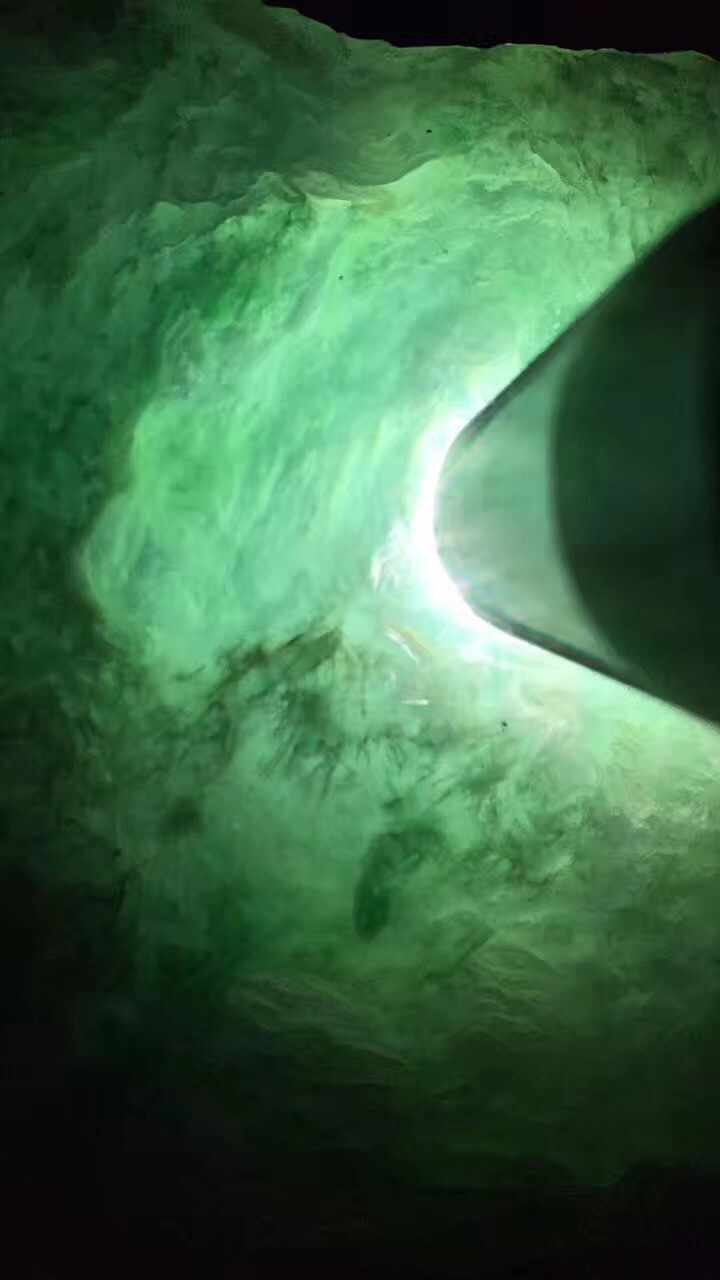 昵称违规，请重新修改主播照片