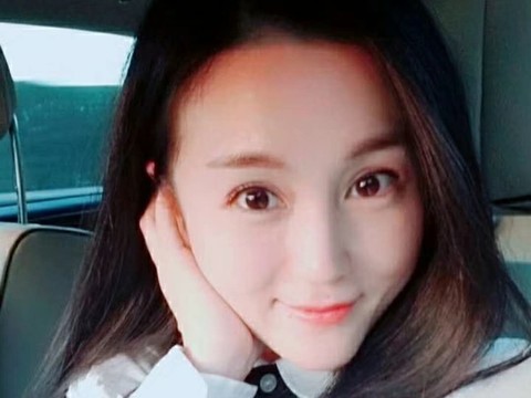 ❀凰羽汐✿海报