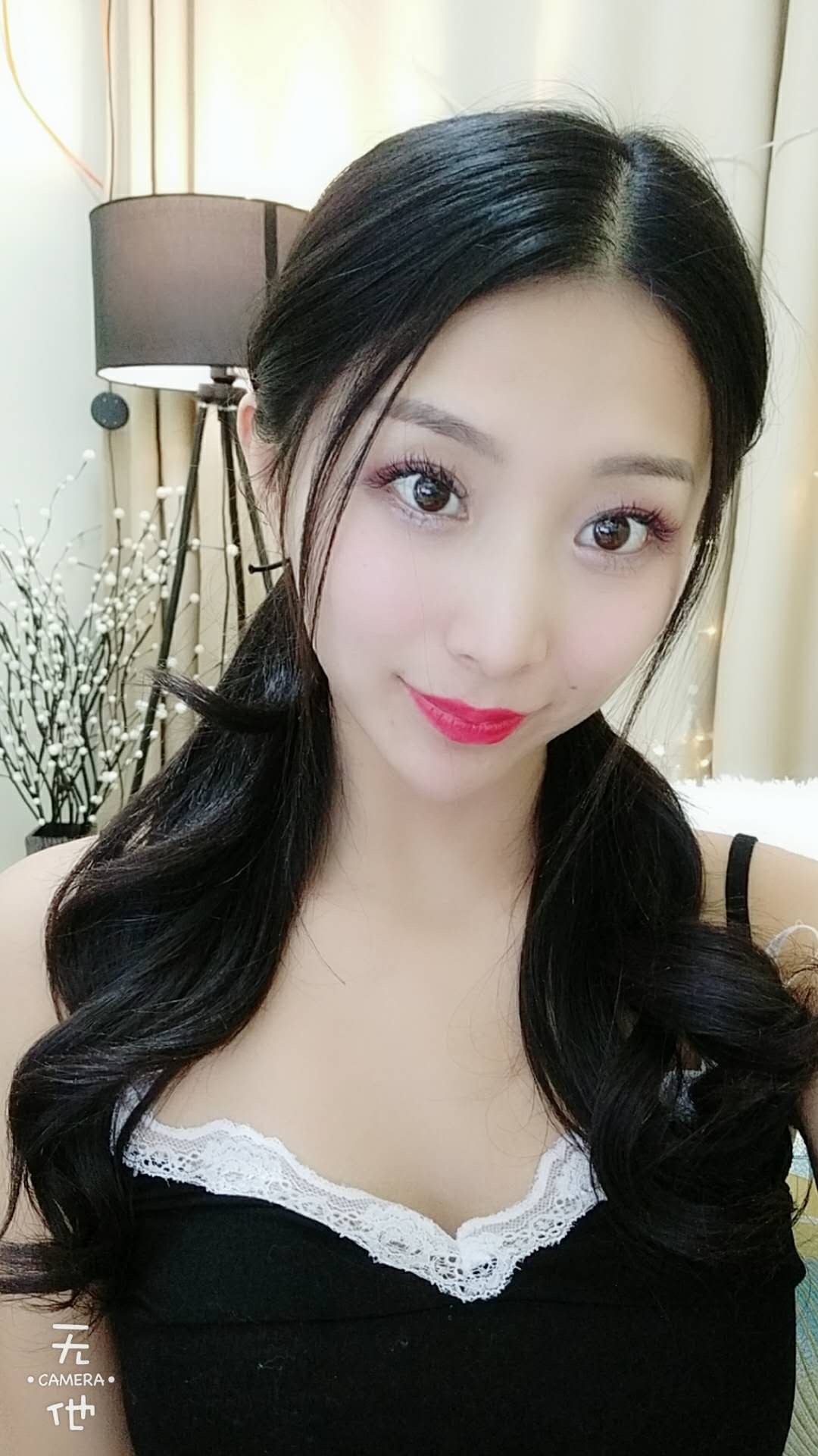 【小美人】的主播照片