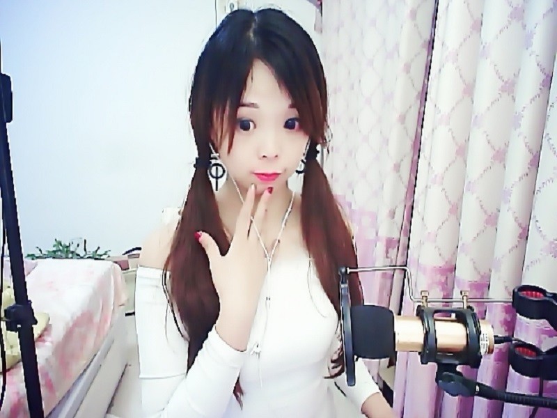 流氓兔522的主播海报