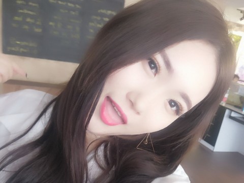 韩涵儿海报