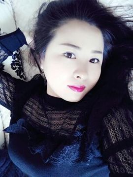 曼娜丽莎主播照片