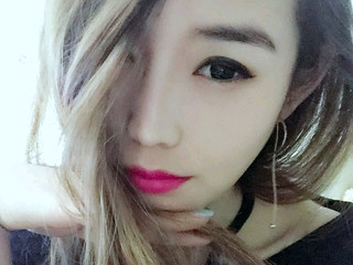 一个人的角落！r的主播照片