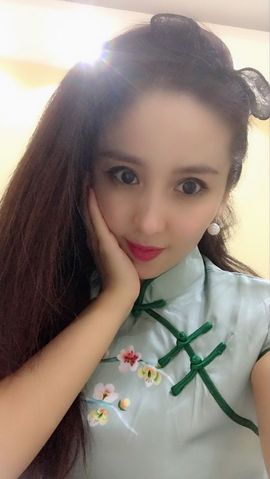 魅丽晴儿主播照片