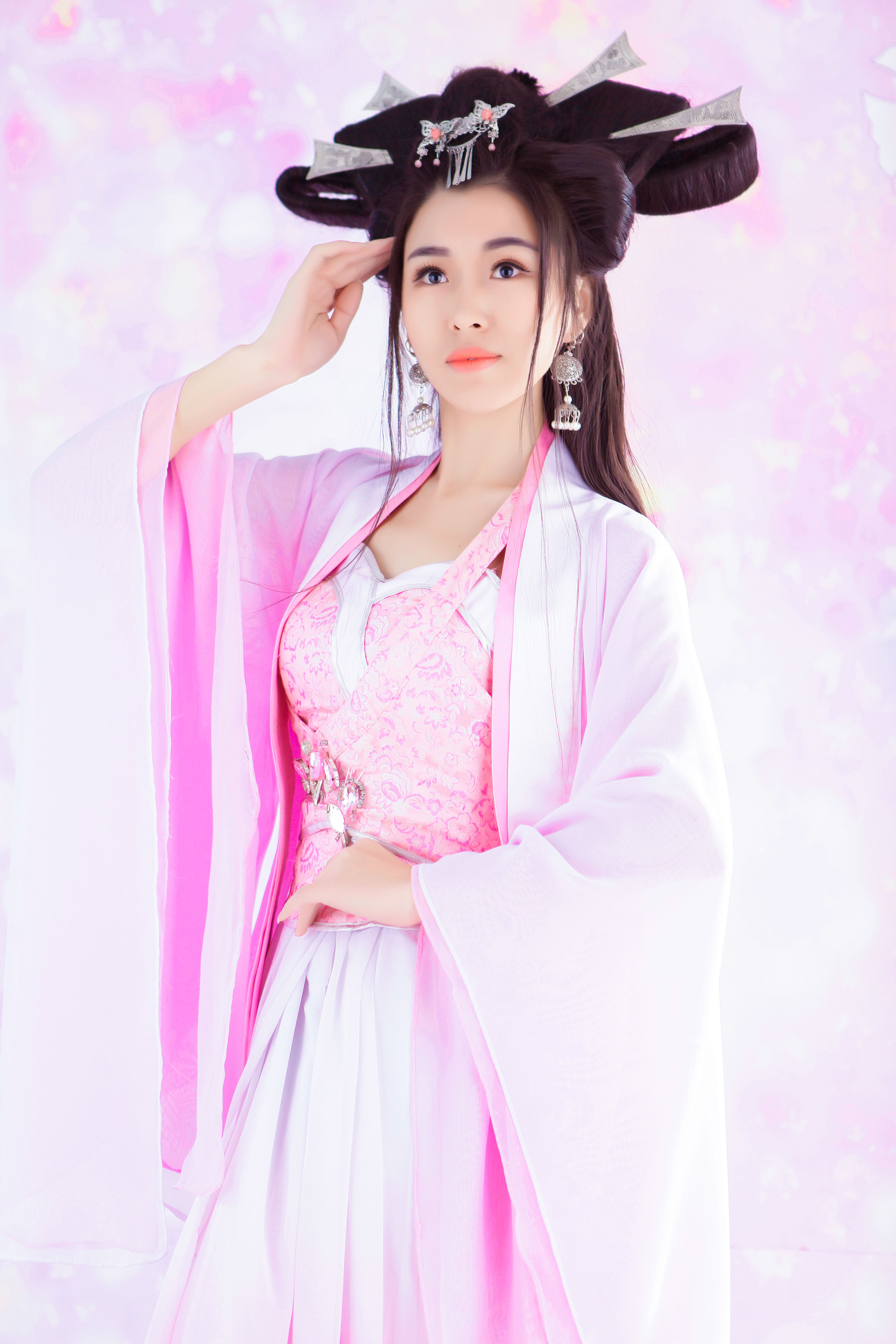 仙仙🎤唱歌的图片