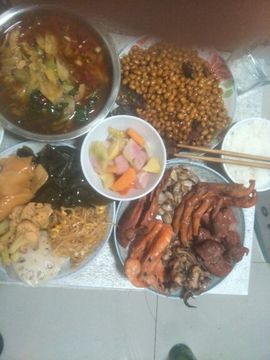 回忆的夜色主播照片