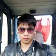 天蓝秋叶