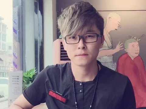 八零付少海报