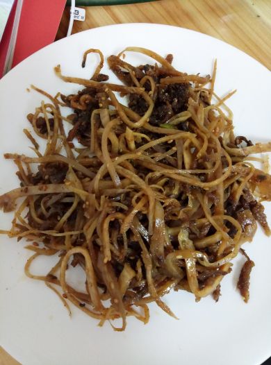 杨大花下午钓鱼的主播照片