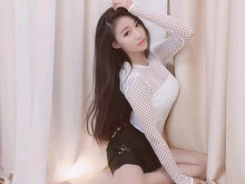 筱筱947主播照片