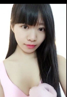 傅园慧.主播照片