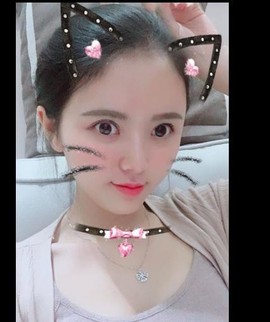 傅园慧.主播照片
