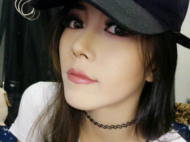 勾魂使主播照片