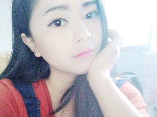 Camellia-F的主播照片
