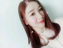 江小狗主播照片