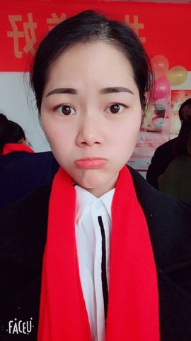 五zhi虾主播照片