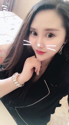 二毛是个疯丫头主播照片