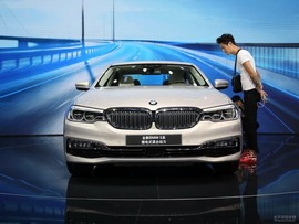 数斯12、26主播照片