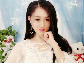 多纳多蒙主播照片