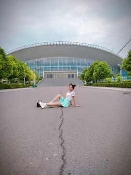 小兔子乖乖♛主播照片