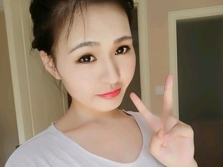 无敌锅包肉的主播照片